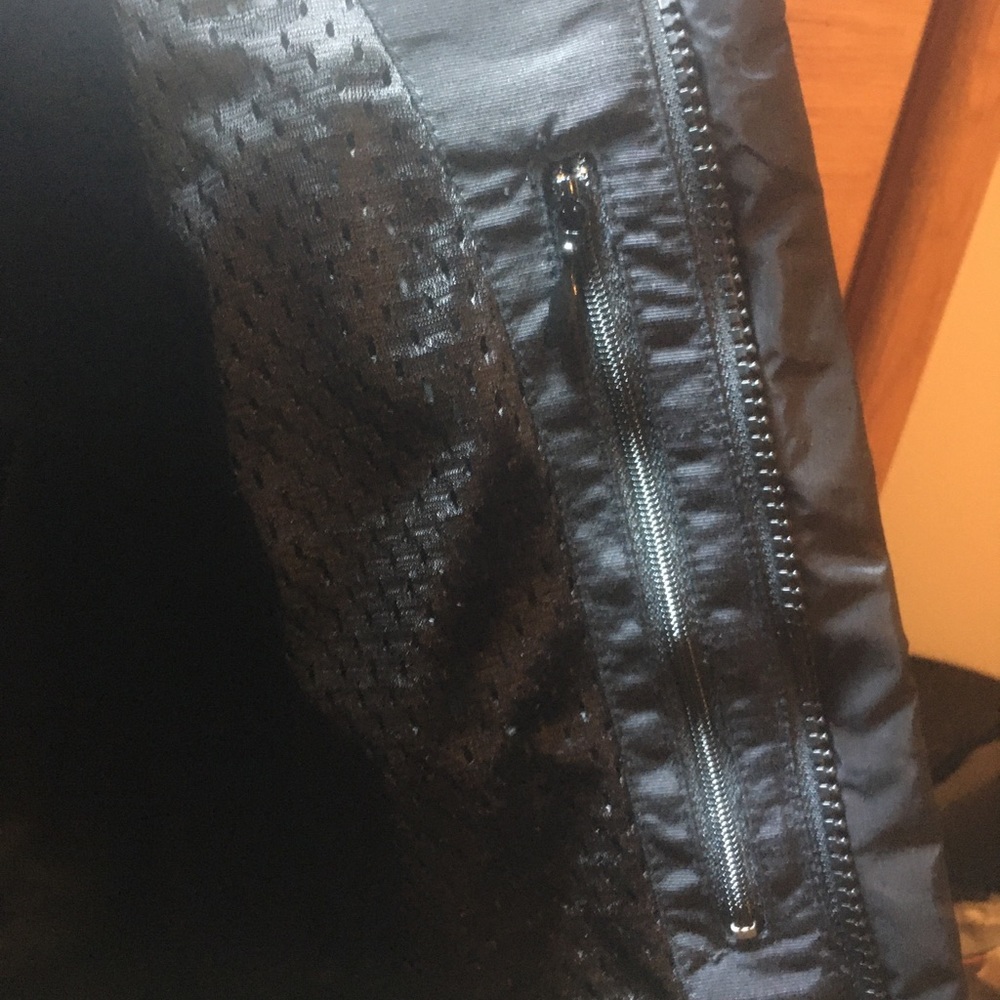 Harley Davidson riding jacket LIKE NEW - Picture 5 of 7